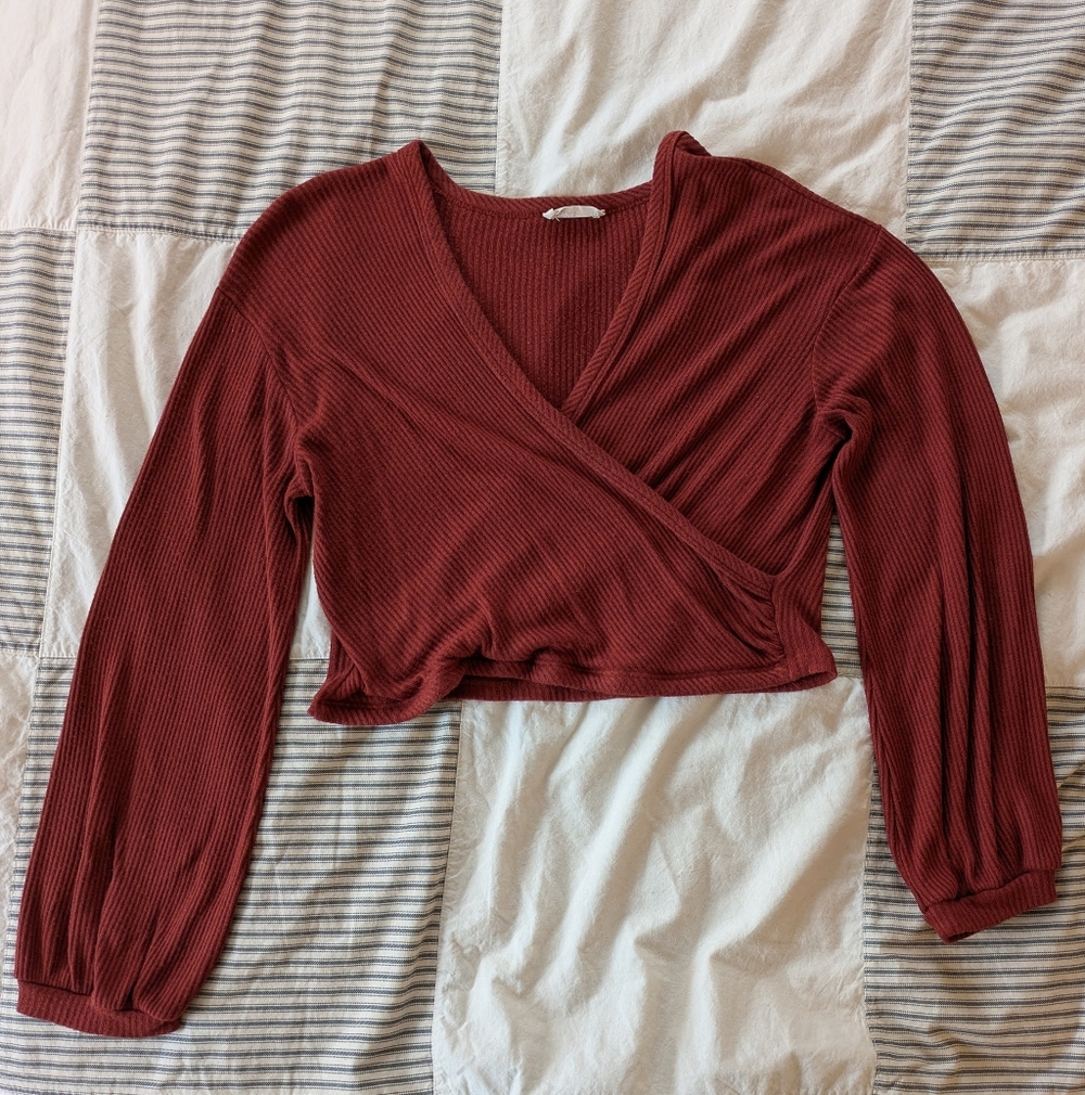 Sozy Lea Wrap Cropped Top in Rust
